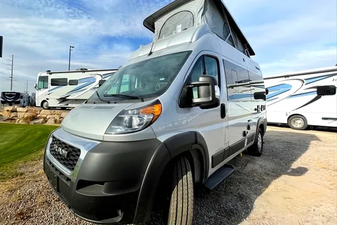 Boots, 2023 Thor Motor Coach Scope Class B