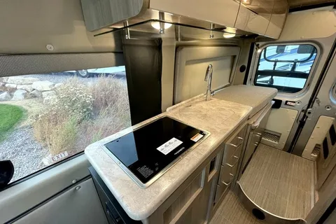 Boots, 2023 Thor Motor Coach Scope Class B