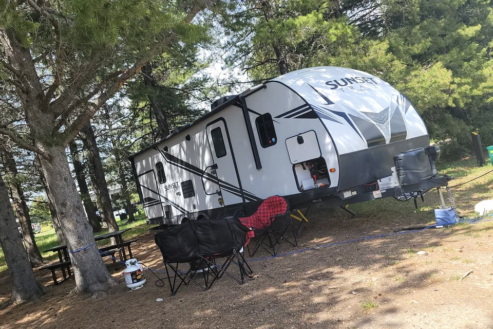 HELEN's Crossroads Sunset Trail Travel Trailer