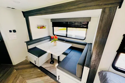 Oscar's Forest River 178bhskx Travel Trailer