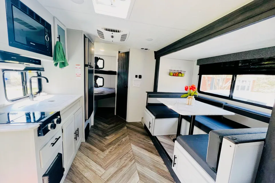 Oscar's Forest River 178bhskx Travel Trailer