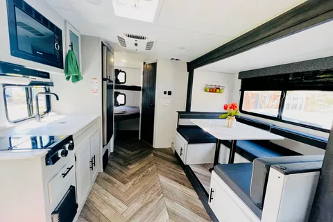Oscar's Forest River 178bhskx Travel Trailer