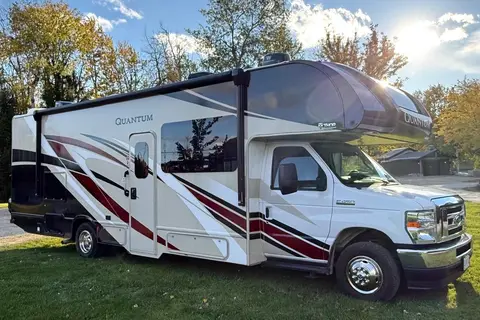 Bob's Thor Motor Coach Quantum Class C