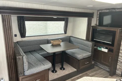 Jason's Forest River Cherokee Grey Wolf 23MK Travel Trailer