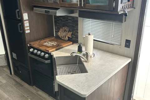 Jason's Forest River Cherokee Grey Wolf 23MK Travel Trailer