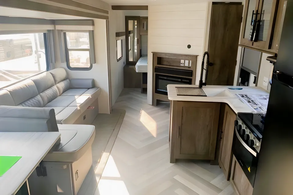 Trevor's Forest River Salem 26 DBUD Travel Trailer