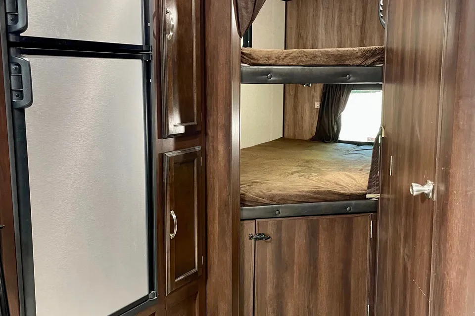 Family Fun Jayco White Hawk Travel Trailer