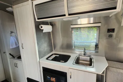 Airstream Bambi 19ft