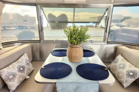 Airstream Bambi 19ft