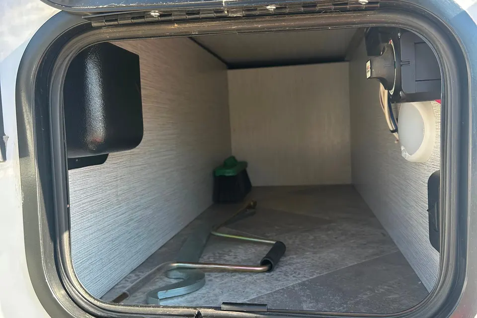MOSH's Real lite mini trailer