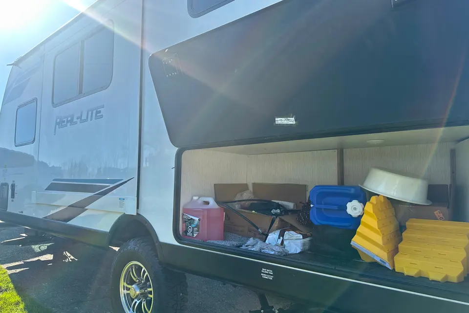 MOSH's Real lite mini trailer
