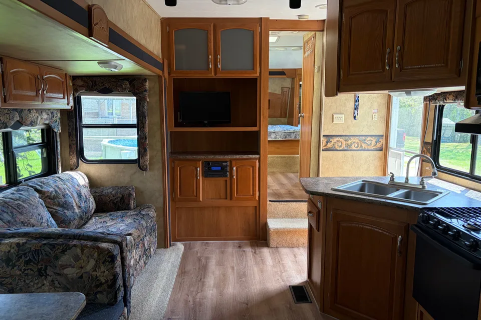 Maxime Keystone Cougar 32 pieds Sellette