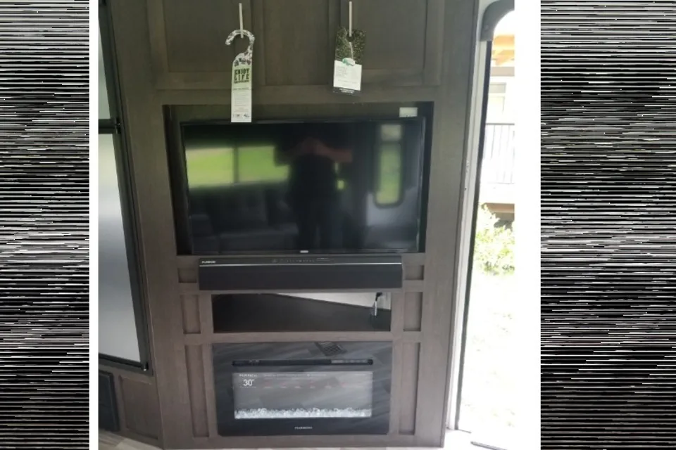 Kevin's Forest River Wildwood Travel Trailer