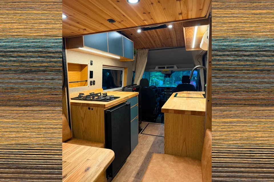 2023 Ford Transit Campervan