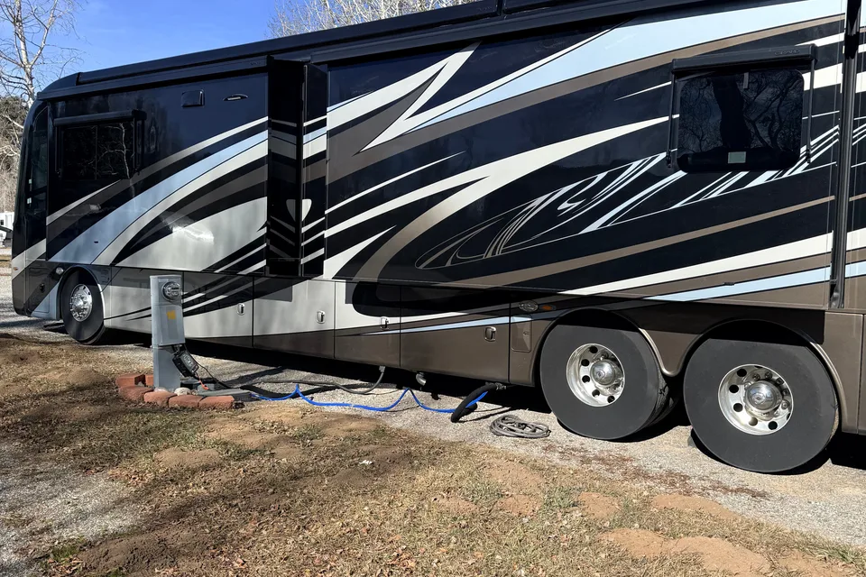 Entegra Coach Aspire 44R Class A