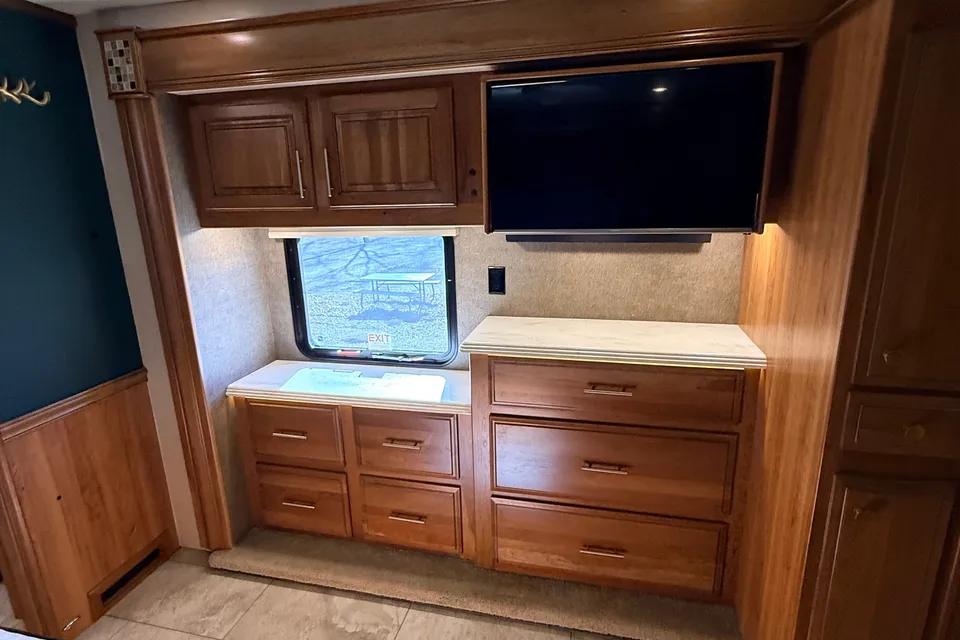 Entegra Coach Aspire 44R Class A