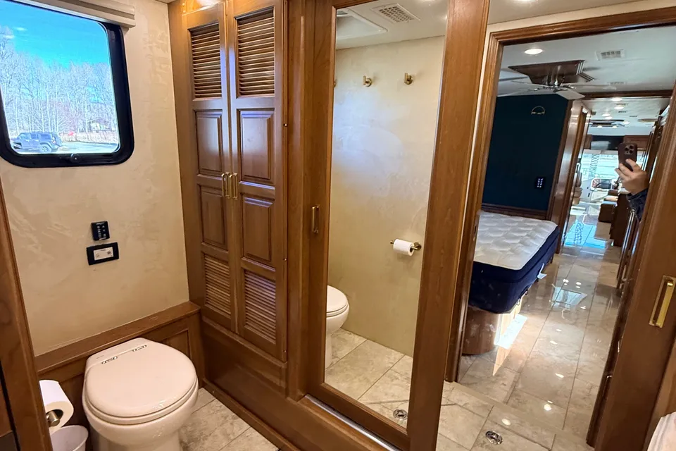 Entegra Coach Aspire 44R Class A