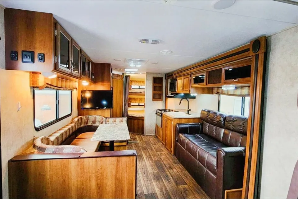 2015 Prime time tracer air