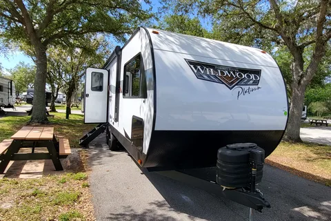 😁BOOK NOW for SUMMER @ Anchor Down RV Resort - 2 PETS STAY FREE⭐⭐⭐⭐⭐