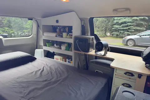 Le Vacancier Écono,  Dodge Grand Caravan Classe B