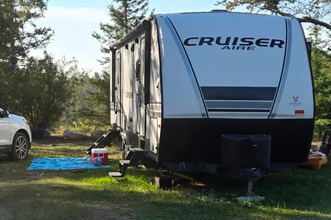 Dyllan & Emily's Crossroads Cruiser Air CR- 28BBH Travel Trailer