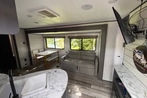 Jordan's Dutchmen Aspen Trail LE Travel Trailer
