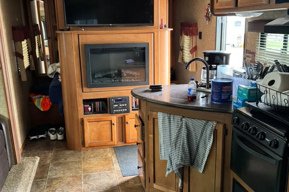 Allan's Crossroads Sunset Trail Travel Trailer