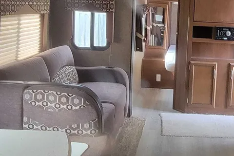 Darrell's Coachmen 292BHDS Travel Trailer