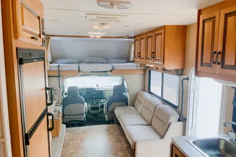 Jenny’s  Forest River Sunseeker 
