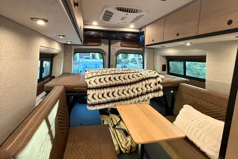 *NEW* 2026 Storyteller MODE XL 4x4 | Sleeps 4 | Airbnb Luxury w/ Starlink