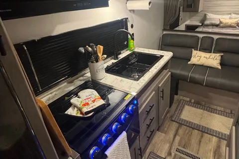 The Rolling Dutchess