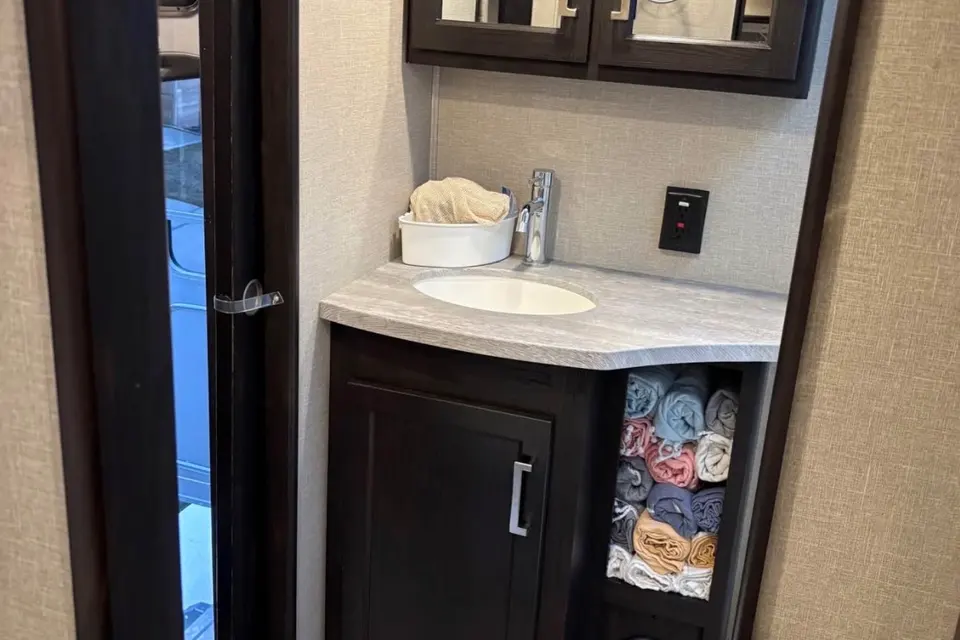 The Adventure Lodge | Luxury Toy Hauler