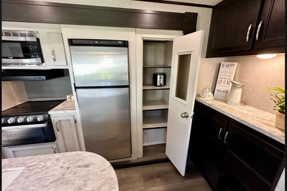 Sam's Sanctuary- Jayco Jay Flight RBTS33 Travel Trailer