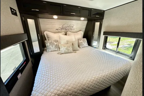 Sam's Sanctuary- Jayco Jay Flight RBTS33 Travel Trailer