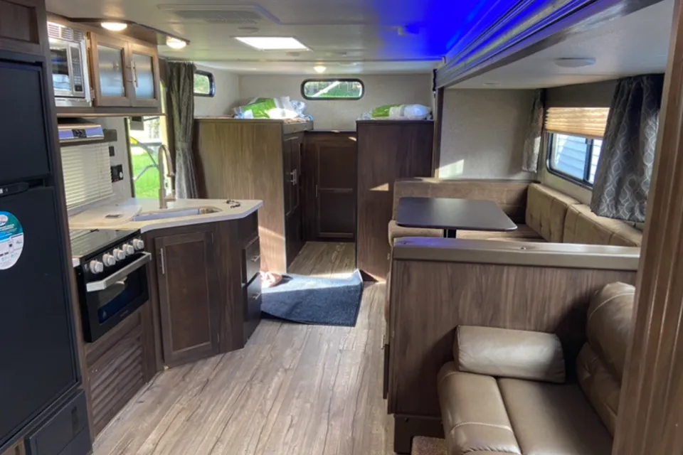 Alex's - Gray Wolf Travel Trailer