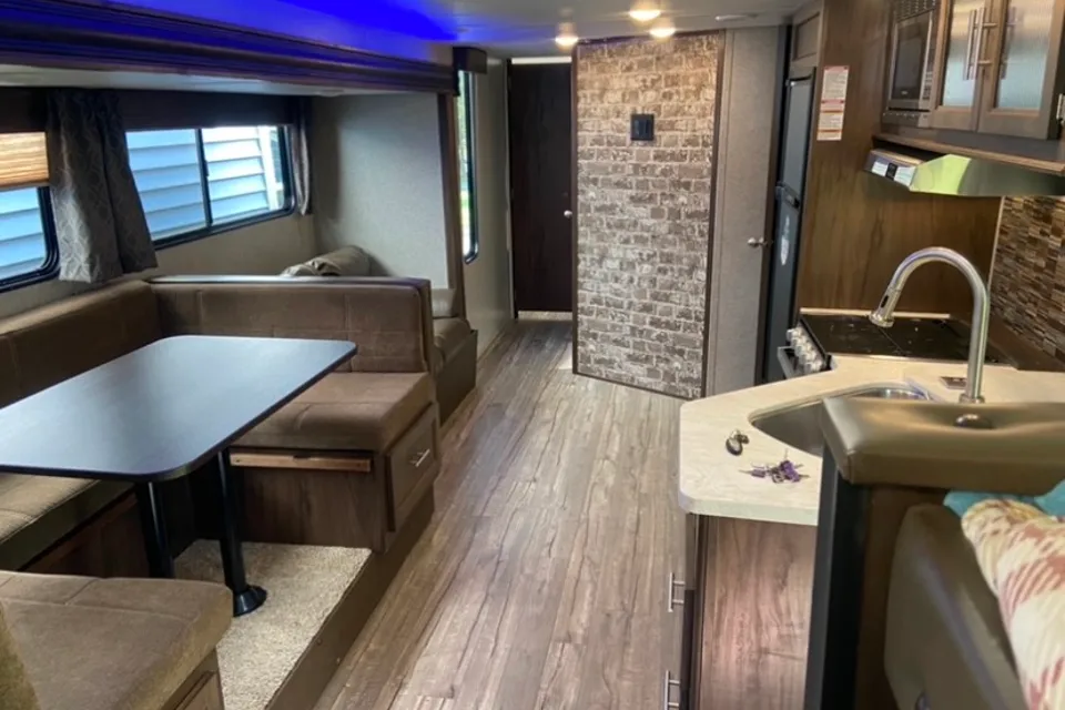Alex's - Gray Wolf Travel Trailer