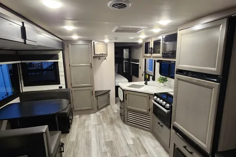 Jayco Jay Feather  Travel Trailer