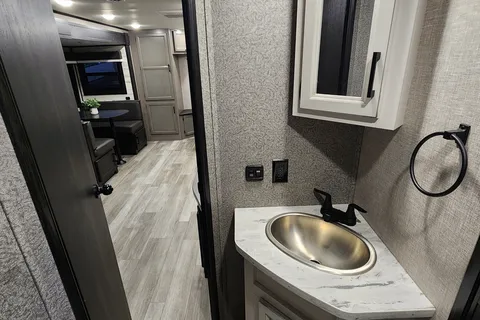 Jayco Jay Feather  Travel Trailer