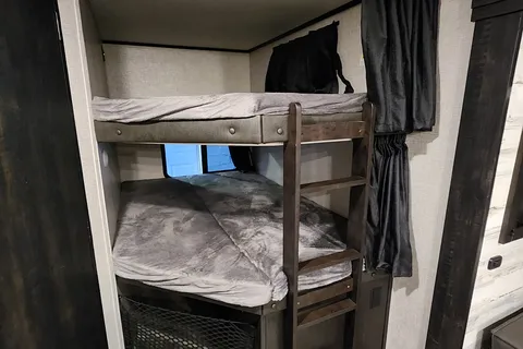 Jayco Jay Feather  Travel Trailer