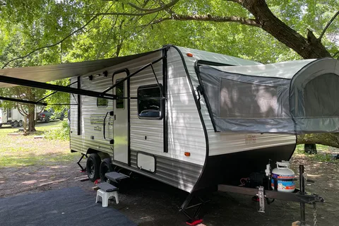 Modern Travel Trailer...sleeps 8 and easy to tow!
