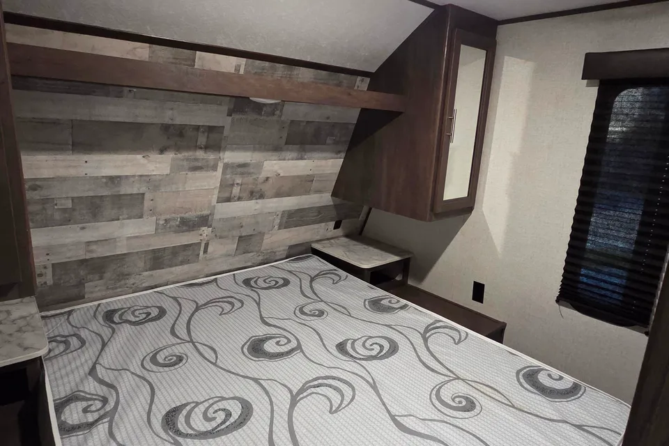 Memo's Coleman Travel Trailer