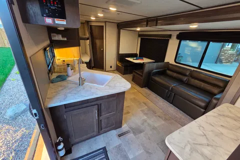 Memo's Coleman Travel Trailer