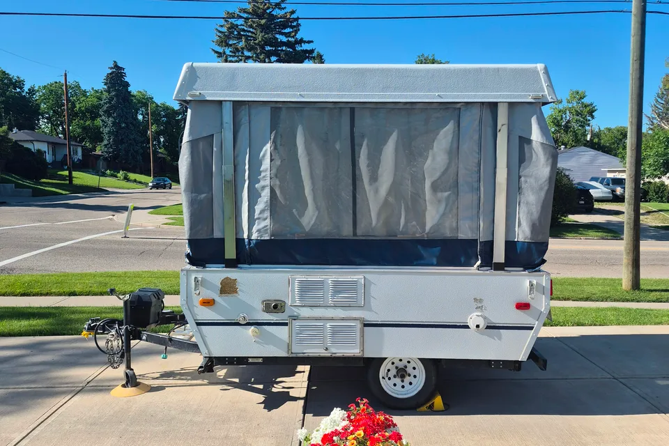 Joe's Fleetwood Tucson Tent Trailer