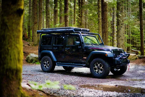 4x4 Jeep Camper - B | All Inclusive | Adventure Ready! | Seattle Overland