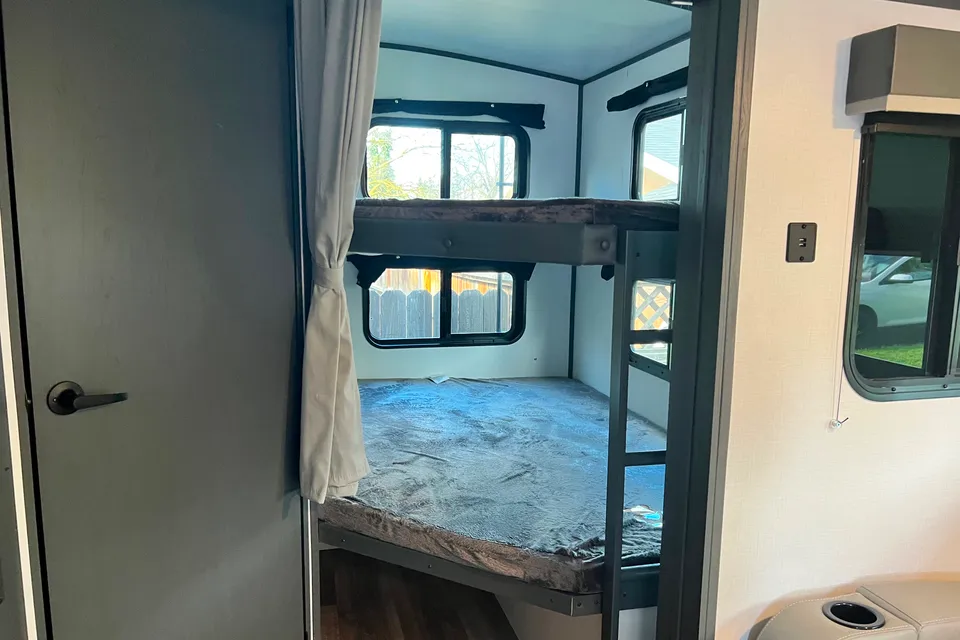 2023 Bullet Ultra Lite Keystone Travel Trailer