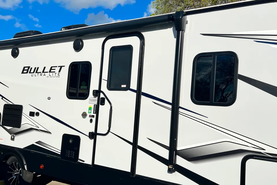 2023 Bullet Ultra Lite Keystone Travel Trailer
