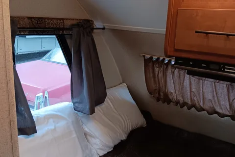 Earl 's Forest River  R POD Micro Trailer with Slider for more room.