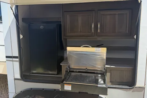 Steven's Keystone 29rks Fifth Wheel