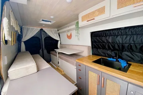 Simple & Serene Escapes
