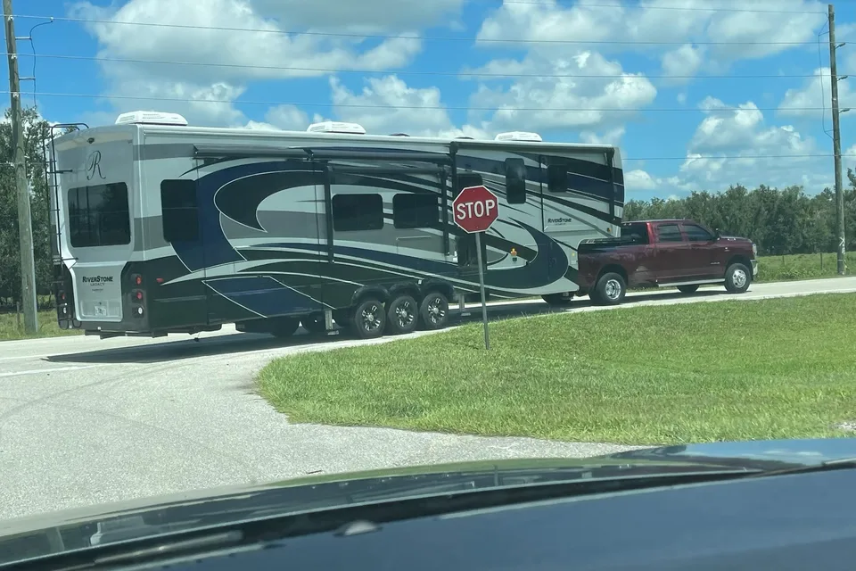 George's Forest River 442mc Fifth Wheel